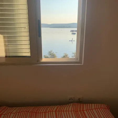 Uvala Lucina Apartment Pašman