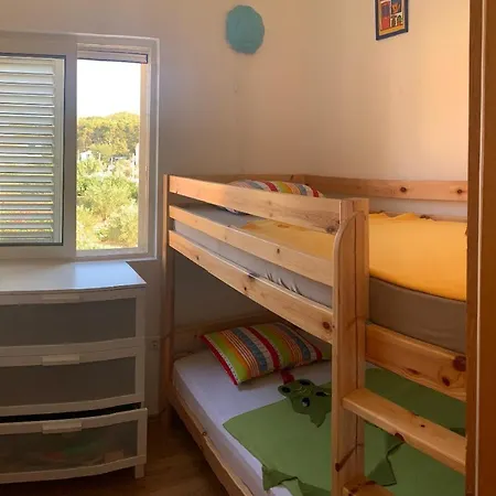 Uvala Lucina Apartment Pasman